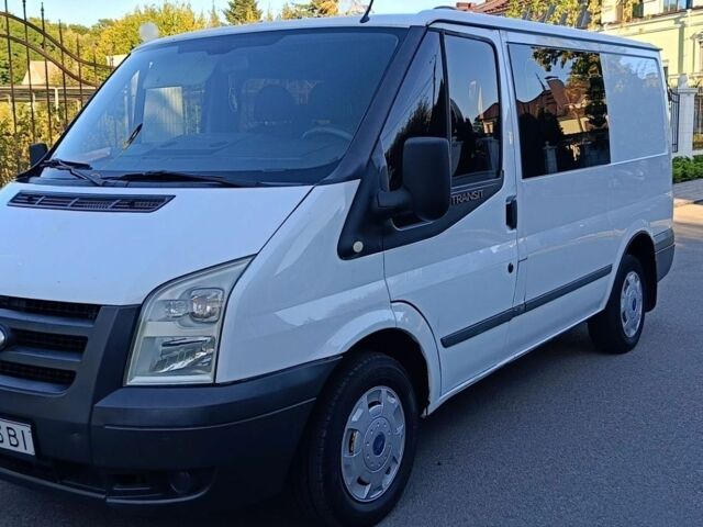 Білий Форд Транзит, об'ємом двигуна 2.2 л та пробігом 300 тис. км за 5700 $, фото 32 на Automoto.ua