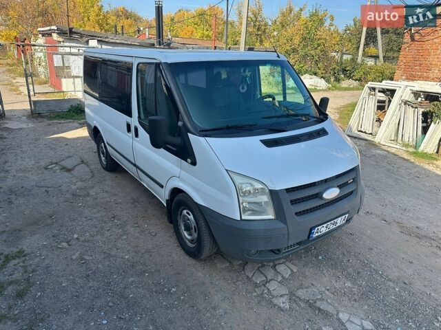 Білий Форд Транзит, об'ємом двигуна 2.2 л та пробігом 406 тис. км за 6600 $, фото 1 на Automoto.ua