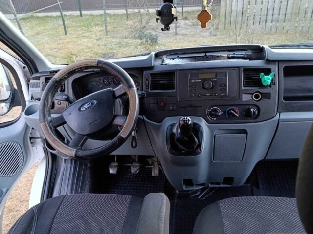 Білий Форд Транзит, об'ємом двигуна 2.2 л та пробігом 341 тис. км за 5900 $, фото 10 на Automoto.ua