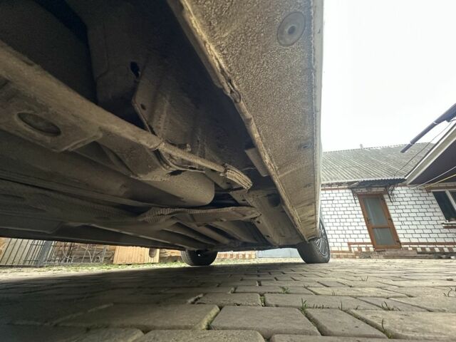 Белый Форд Транзит, объемом двигателя 1.8 л и пробегом 273 тыс. км за 3700 $, фото 13 на Automoto.ua