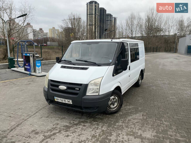 Белый Форд Транзит, объемом двигателя 2.2 л и пробегом 260 тыс. км за 2500 $, фото 1 на Automoto.ua