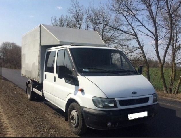 Белый Форд Транзит, объемом двигателя 2.4 л и пробегом 280 тыс. км за 10500 $, фото 1 на Automoto.ua