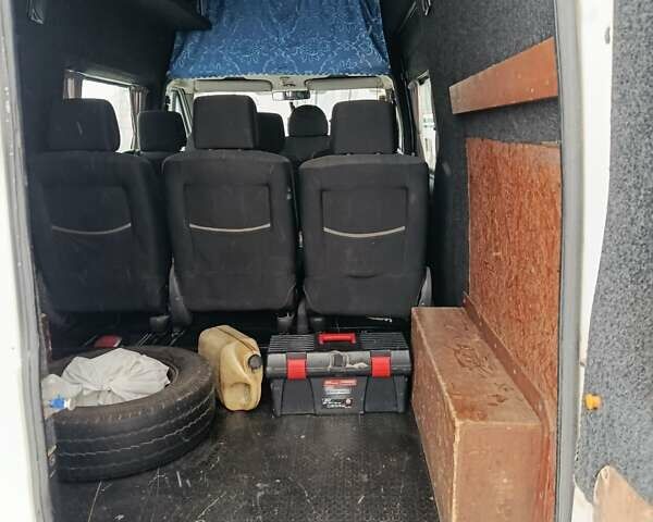 Білий Форд Транзит, об'ємом двигуна 2 л та пробігом 419 тис. км за 4900 $, фото 4 на Automoto.ua
