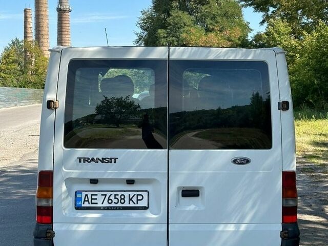 Белый Форд Транзит, объемом двигателя 2 л и пробегом 200 тыс. км за 3500 $, фото 2 на Automoto.ua