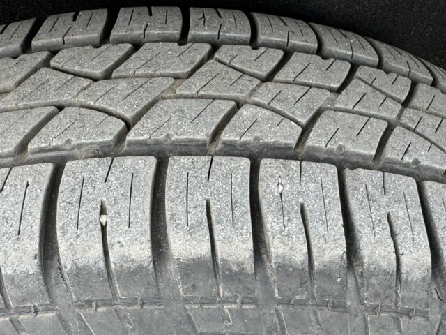 Белый Форд Транзит, объемом двигателя 1.8 л и пробегом 282 тыс. км за 3700 $, фото 9 на Automoto.ua