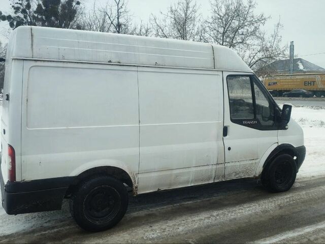 Белый Форд Транзит, объемом двигателя 2.2 л и пробегом 236 тыс. км за 3000 $, фото 3 на Automoto.ua