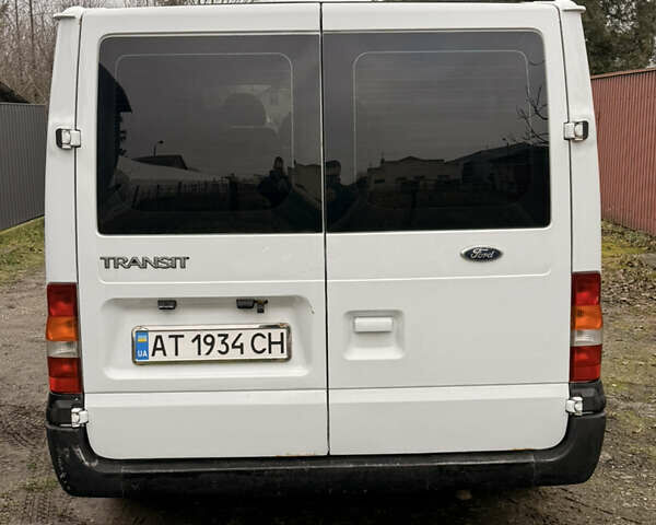 Белый Форд Транзит, объемом двигателя 2 л и пробегом 235 тыс. км за 4599 $, фото 5 на Automoto.ua