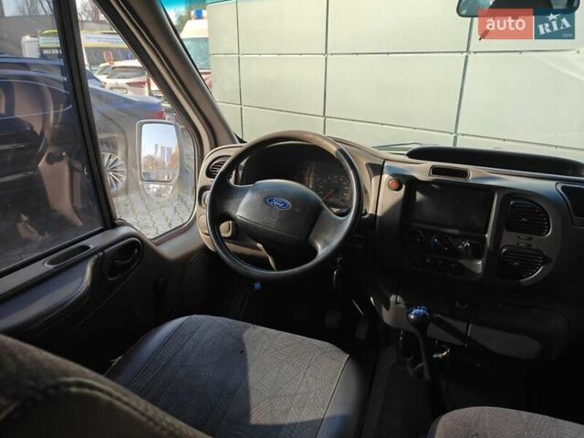 Білий Форд Транзит, об'ємом двигуна 2 л та пробігом 330 тис. км за 4999 $, фото 19 на Automoto.ua
