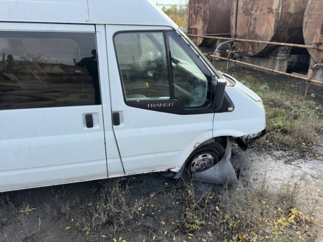Форд Транзит 2007 в Каменское - Днепродзержинск на Automoto.ua Белый Форд Транзит, объемом двигателя 2.2 л и пробегом 320 тыс. км за 1000 $, фото 1 на Automoto.ua