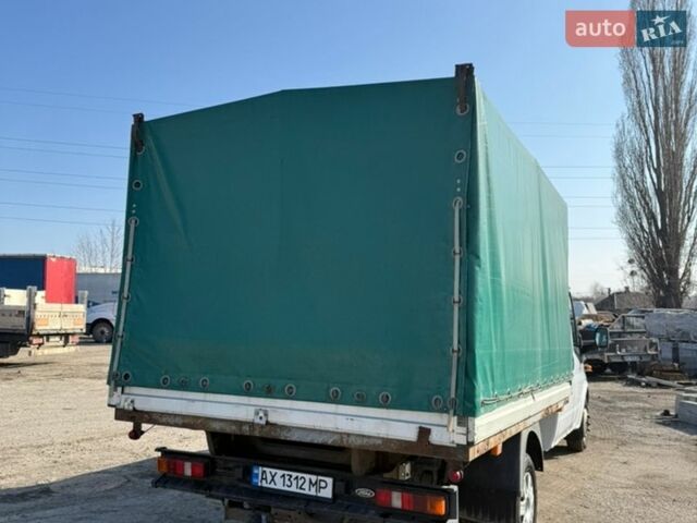 Білий Форд Транзит, об'ємом двигуна 2.4 л та пробігом 312 тис. км за 9000 $, фото 2 на Automoto.ua