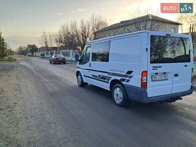 Білий Форд Транзит, об'ємом двигуна 2.2 л та пробігом 301 тис. км за 6399 $, фото 3 на Automoto.ua