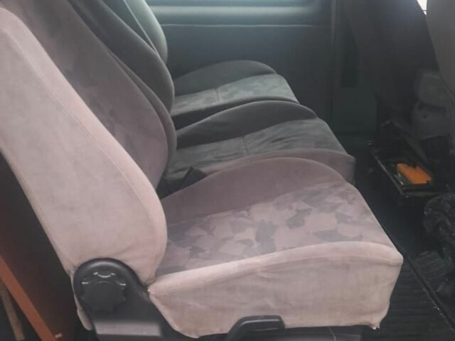 Белый Форд Транзит, объемом двигателя 2.4 л и пробегом 343 тыс. км за 7000 $, фото 12 на Automoto.ua