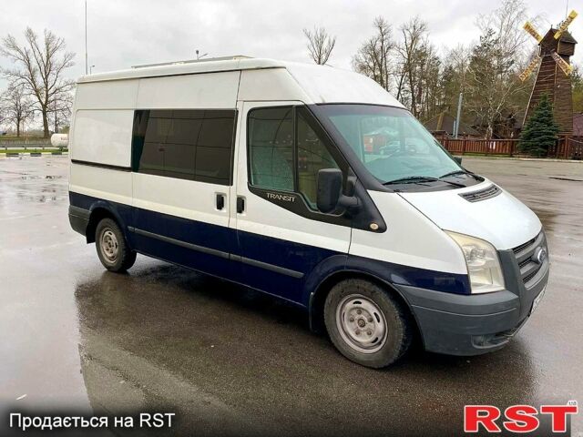 Білий Форд Транзит, об'ємом двигуна 2.2 л та пробігом 331 тис. км за 9000 $, фото 6 на Automoto.ua