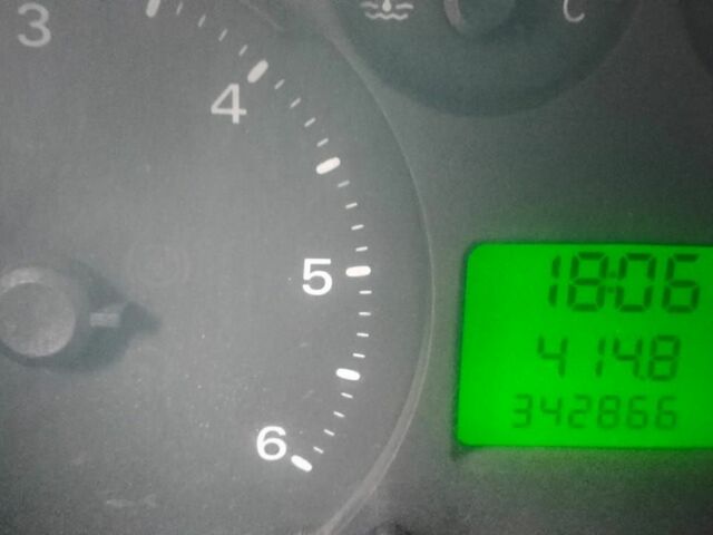 Белый Форд Транзит, объемом двигателя 2.4 л и пробегом 343 тыс. км за 7000 $, фото 14 на Automoto.ua