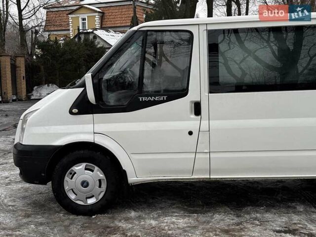 Белый Форд Транзит, объемом двигателя 2.4 л и пробегом 343 тыс. км за 6990 $, фото 4 на Automoto.ua
