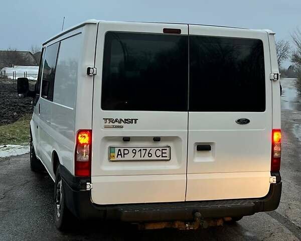 Белый Форд Транзит, объемом двигателя 2.2 л и пробегом 390 тыс. км за 7000 $, фото 2 на Automoto.ua
