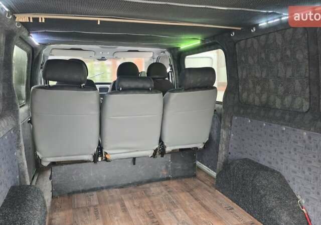 Белый Форд Транзит, объемом двигателя 2.2 л и пробегом 195 тыс. км за 6500 $, фото 12 на Automoto.ua