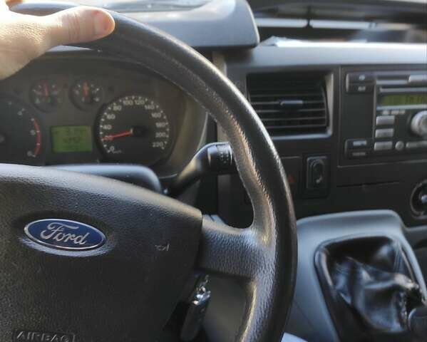 Белый Форд Транзит, объемом двигателя 2.4 л и пробегом 200 тыс. км за 6500 $, фото 4 на Automoto.ua