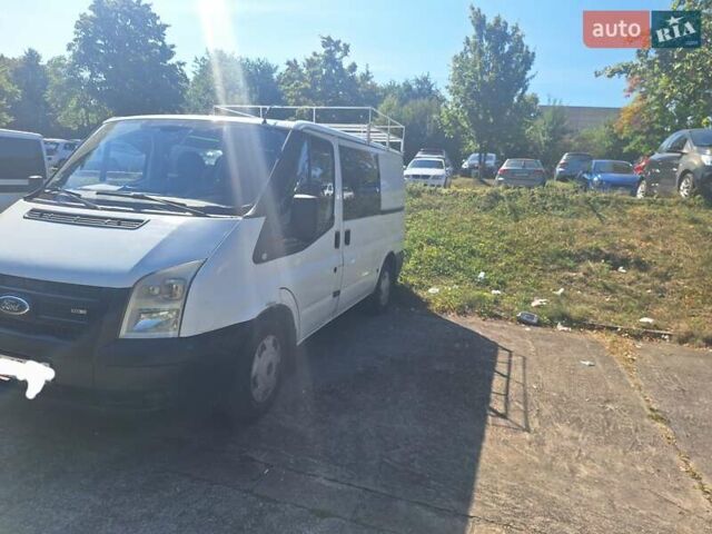 Белый Форд Транзит, объемом двигателя 2.2 л и пробегом 192 тыс. км за 5200 $, фото 7 на Automoto.ua