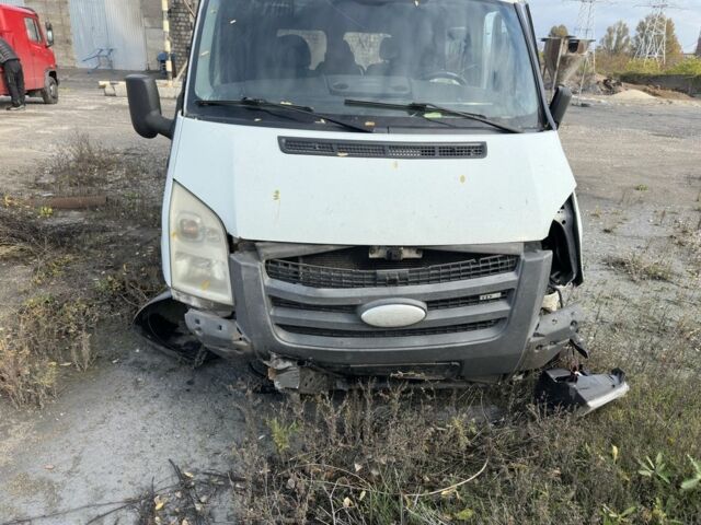 Форд Транзит 2007 в Каменское - Днепродзержинск на Automoto.ua Белый Форд Транзит, объемом двигателя 2.2 л и пробегом 320 тыс. км за 1000 $, фото 3 на Automoto.ua