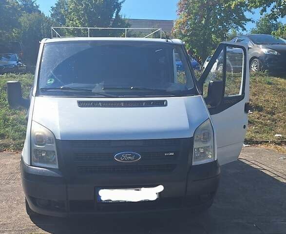 Белый Форд Транзит, объемом двигателя 2.2 л и пробегом 192 тыс. км за 5200 $, фото 8 на Automoto.ua