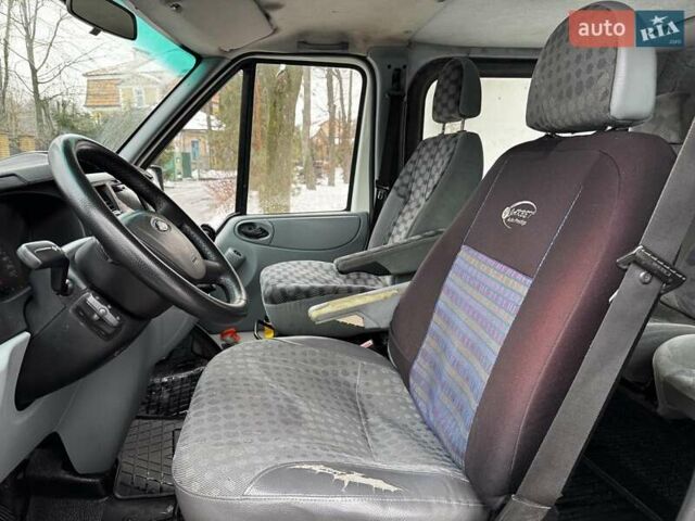 Белый Форд Транзит, объемом двигателя 2.4 л и пробегом 343 тыс. км за 6990 $, фото 17 на Automoto.ua