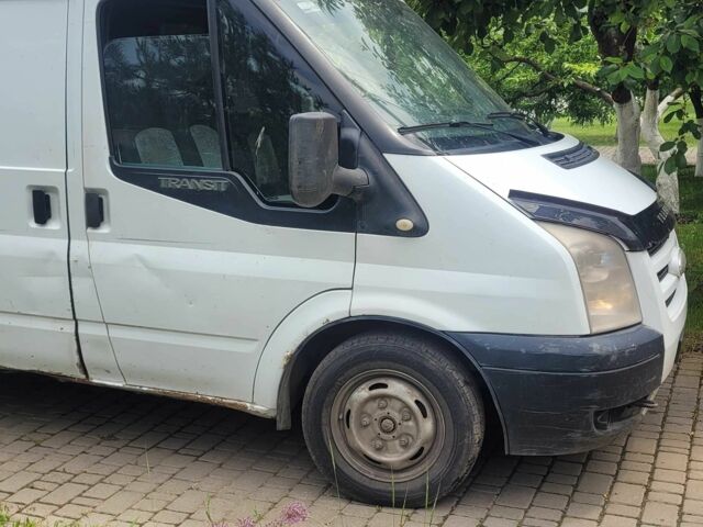 Білий Форд Транзит, об'ємом двигуна 2.2 л та пробігом 200 тис. км за 4500 $, фото 2 на Automoto.ua