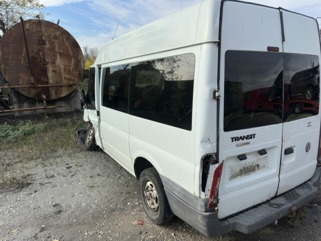 Форд Транзит 2007 в Каменское - Днепродзержинск на Automoto.ua Белый Форд Транзит, объемом двигателя 2.2 л и пробегом 320 тыс. км за 1000 $, фото 7 на Automoto.ua