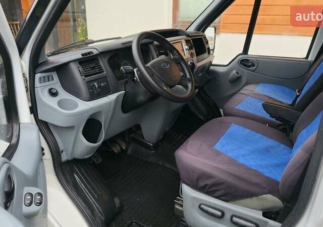 Белый Форд Транзит, объемом двигателя 2.2 л и пробегом 195 тыс. км за 6500 $, фото 9 на Automoto.ua