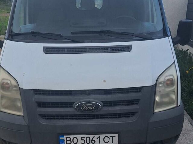 Білий Форд Транзит, об'ємом двигуна 2.4 л та пробігом 400 тис. км за 5500 $, фото 4 на Automoto.ua