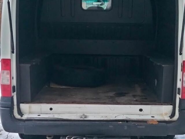 Белый Форд Транзит, объемом двигателя 2.4 л и пробегом 343 тыс. км за 7000 $, фото 9 на Automoto.ua