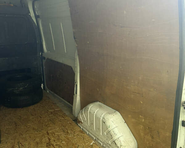 Білий Форд Транзит, об'ємом двигуна 2.2 л та пробігом 317 тис. км за 6700 $, фото 5 на Automoto.ua