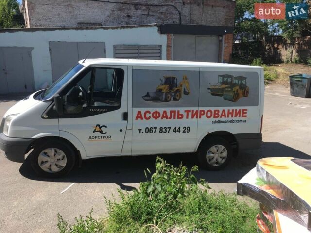 Білий Форд Транзит, об'ємом двигуна 2.4 л та пробігом 380 тис. км за 4900 $, фото 1 на Automoto.ua