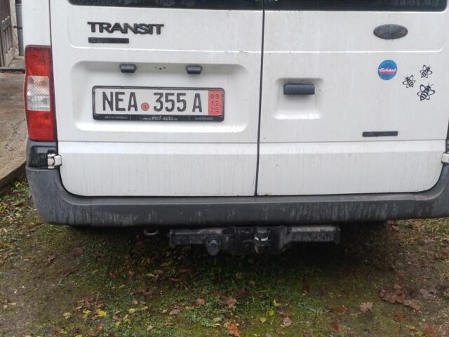 Белый Форд Транзит, объемом двигателя 2.2 л и пробегом 215 тыс. км за 8500 $, фото 3 на Automoto.ua