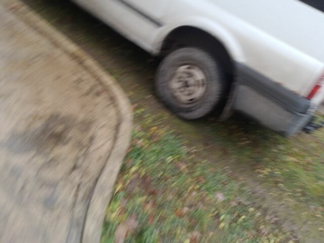 Белый Форд Транзит, объемом двигателя 2.2 л и пробегом 215 тыс. км за 8500 $, фото 2 на Automoto.ua