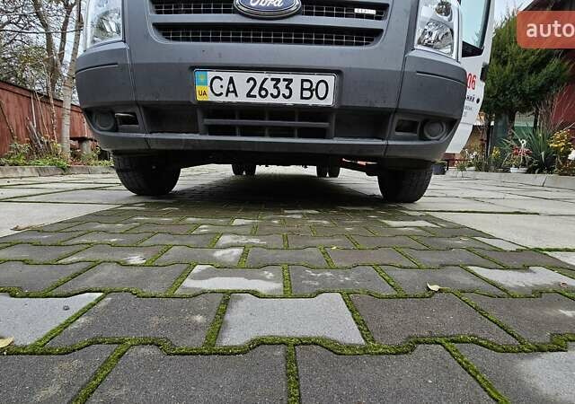 Белый Форд Транзит, объемом двигателя 2.4 л и пробегом 405 тыс. км за 8500 $, фото 15 на Automoto.ua