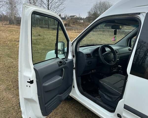 Белый Форд Транзит, объемом двигателя 1.8 л и пробегом 383 тыс. км за 4600 $, фото 9 на Automoto.ua