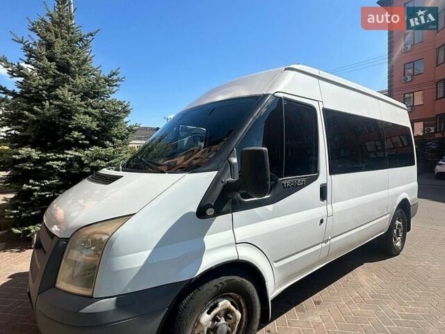 Белый Форд Транзит, объемом двигателя 2.2 л и пробегом 232 тыс. км за 9400 $, фото 1 на Automoto.ua