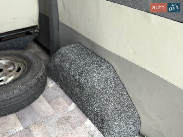 Белый Форд Транзит, объемом двигателя 2.2 л и пробегом 222 тыс. км за 6700 $, фото 26 на Automoto.ua