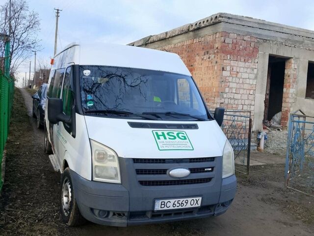 Білий Форд Транзит, об'ємом двигуна 2.2 л та пробігом 337 тис. км за 8200 $, фото 1 на Automoto.ua