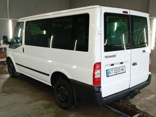Білий Форд Транзит, об'ємом двигуна 2.2 л та пробігом 248 тис. км за 8700 $, фото 7 на Automoto.ua