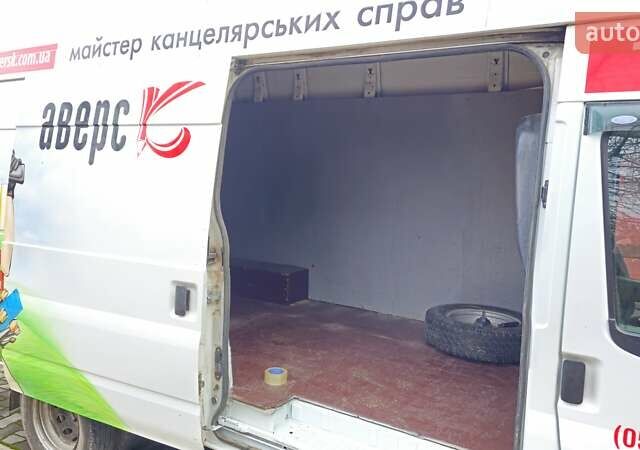 Белый Форд Транзит, объемом двигателя 2.4 л и пробегом 405 тыс. км за 8500 $, фото 5 на Automoto.ua