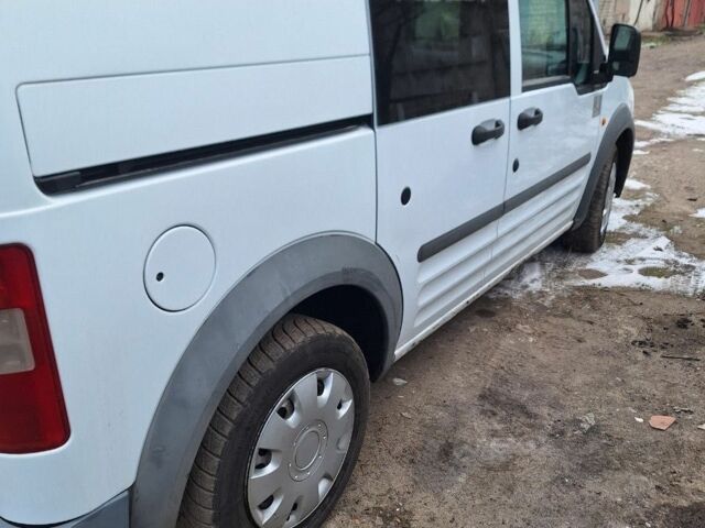 Білий Форд Транзит, об'ємом двигуна 1.8 л та пробігом 347 тис. км за 3500 $, фото 2 на Automoto.ua