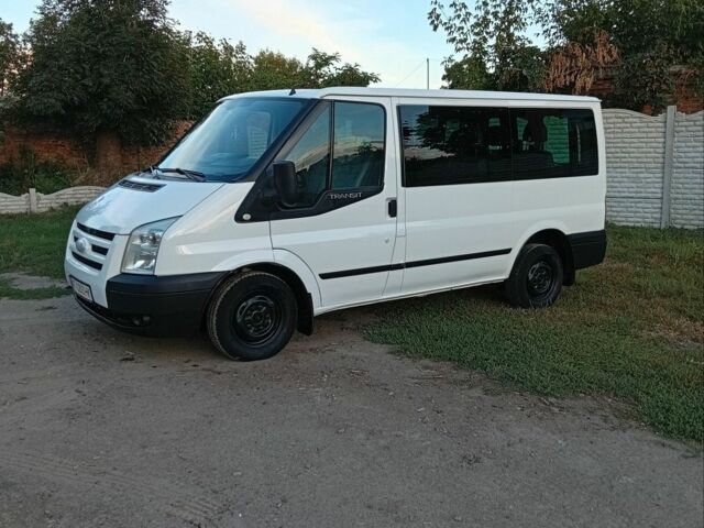 Білий Форд Транзит, об'ємом двигуна 2.2 л та пробігом 248 тис. км за 8700 $, фото 2 на Automoto.ua
