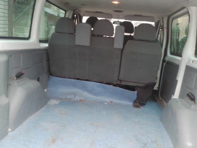 Белый Форд Транзит, объемом двигателя 2.2 л и пробегом 215 тыс. км за 8500 $, фото 7 на Automoto.ua