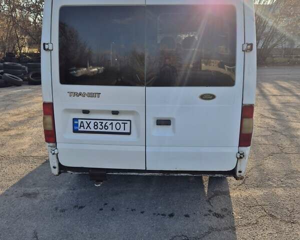Белый Форд Транзит, объемом двигателя 2.2 л и пробегом 365 тыс. км за 3000 $, фото 1 на Automoto.ua