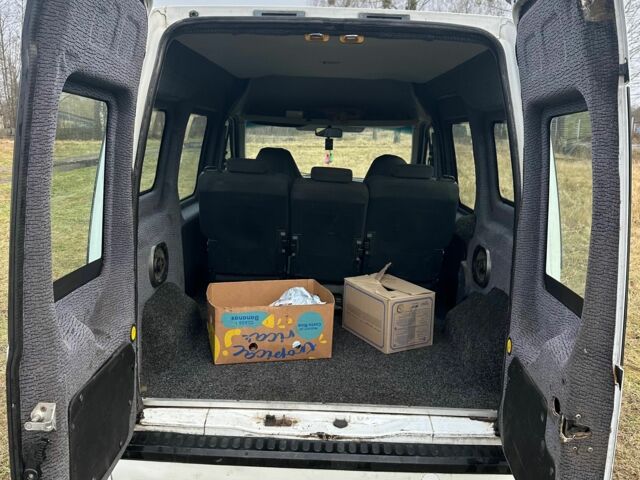 Белый Форд Транзит, объемом двигателя 1.8 л и пробегом 383 тыс. км за 4600 $, фото 5 на Automoto.ua