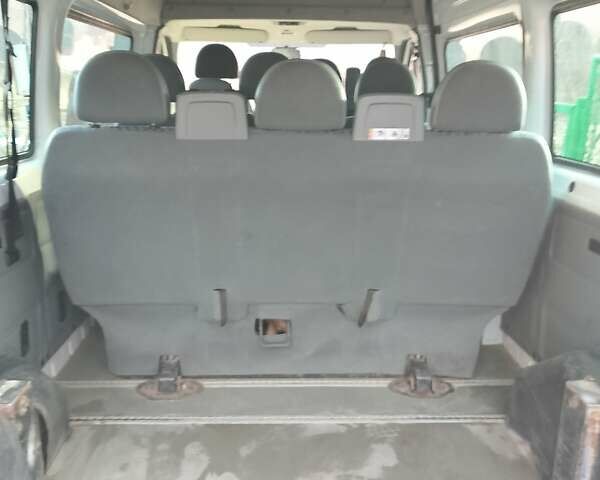 Білий Форд Транзит, об'ємом двигуна 2.2 л та пробігом 337 тис. км за 8200 $, фото 6 на Automoto.ua