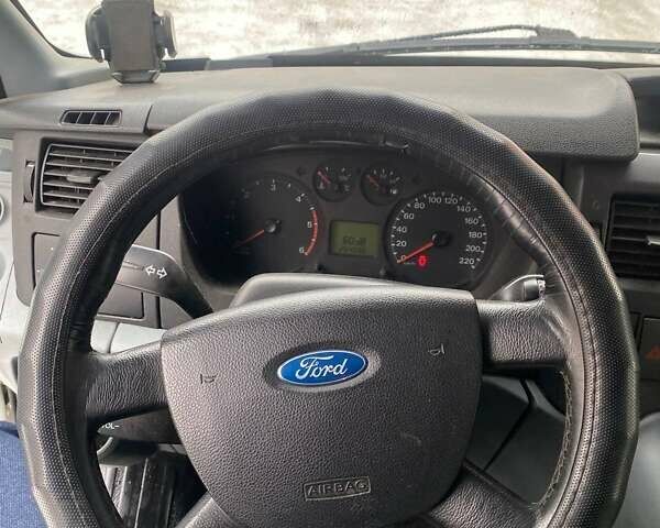 Белый Форд Транзит, объемом двигателя 2.2 л и пробегом 255 тыс. км за 5500 $, фото 5 на Automoto.ua