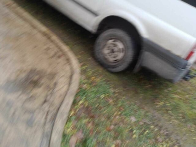 Белый Форд Транзит, объемом двигателя 2.2 л и пробегом 215 тыс. км за 8000 $, фото 1 на Automoto.ua